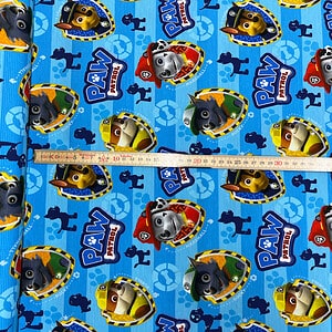 Jersey Paw Patrol Hundeköpfe Hintergr. streifen